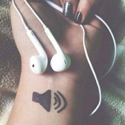 Music @onedirection @ddlovato @GleeOnFox ❤️ follow @smileofnature on instagram