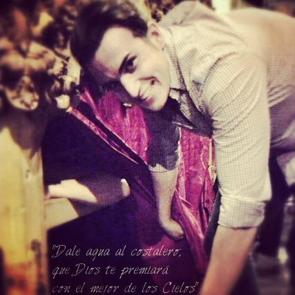 Rafitamartin2's profile picture. Del moreno de pinomontano, sevillano y sevillista hasta la muerte! Seré un magnate del petróleo