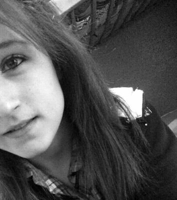 leahcollier50's profile picture. Retweet and fav please