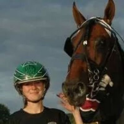 Hästskötare hos Johan Untersteiner; Eminent Kronos, Citrin Diablo, Sefyr Lane, Nilla Lane, Magic Jewel, La Bamba Diablo & Global Silvio