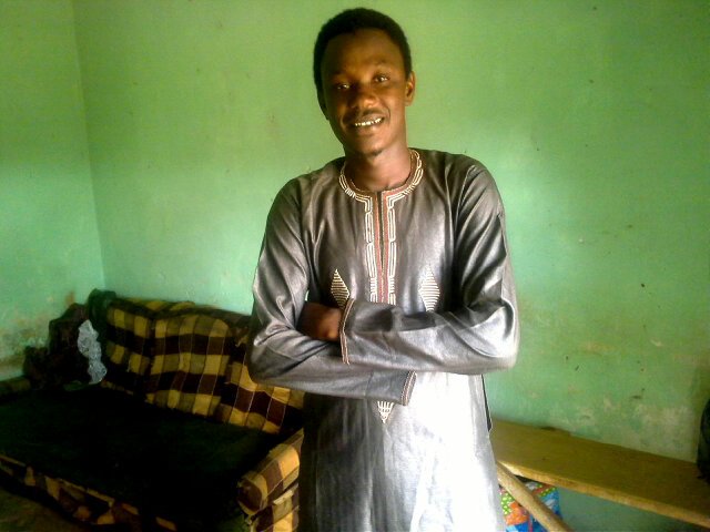 Am so frndli nd I lkez meetin new people.