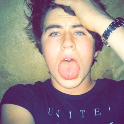 0/12 please Nash, i love u so much ✌️