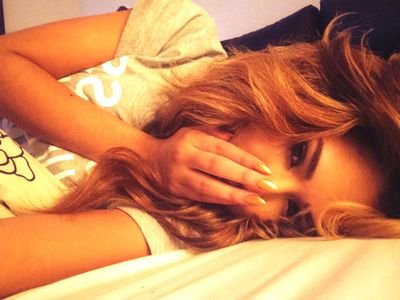 AlexRossWFB's profile picture. Alexa Ross here, at your service! But I prefer the name Alex, I believe it suits me