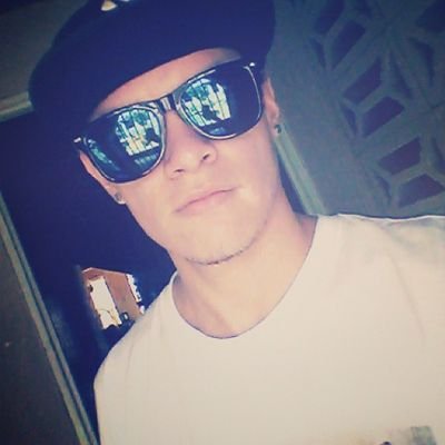 disfrutando cada dia como si fuera el ultimo!!!! (Y)