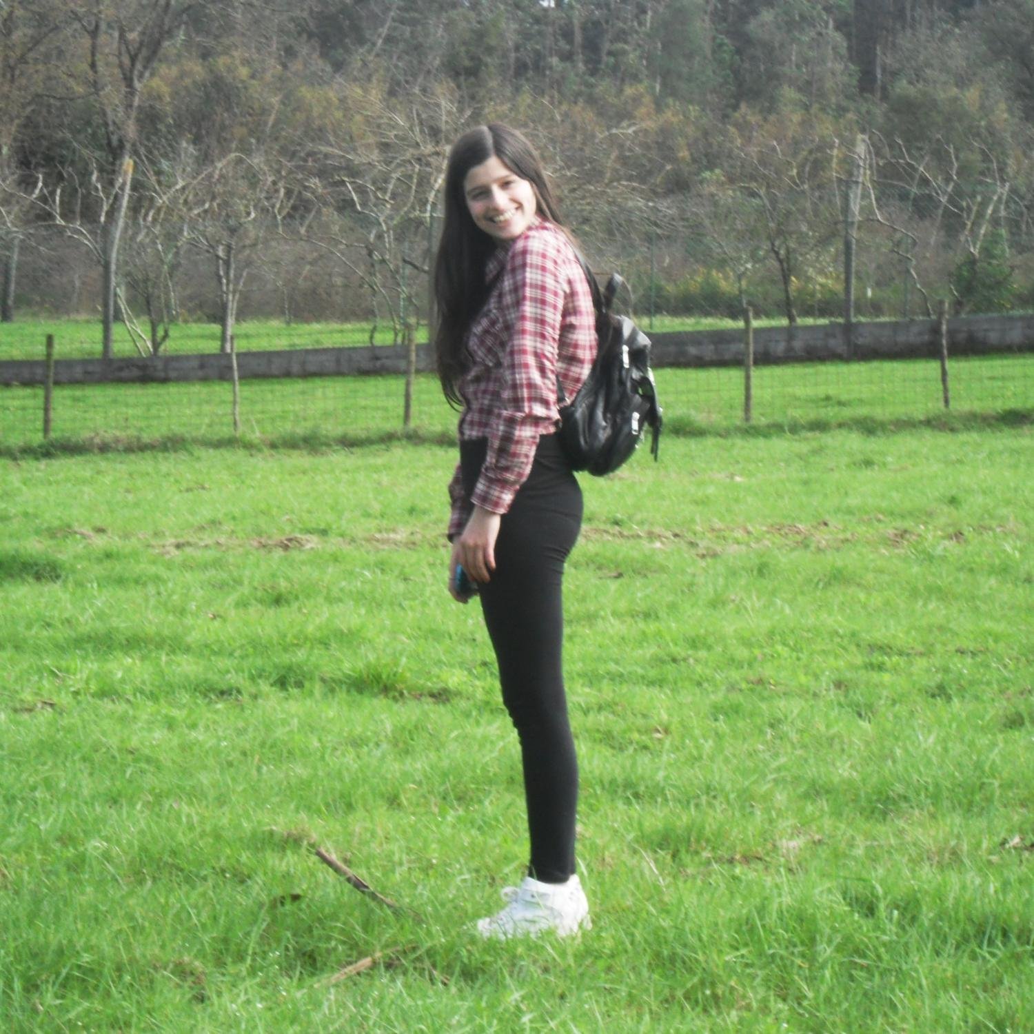 - tatiana / 14 anos / aveiro / bailarina de hip-hop !