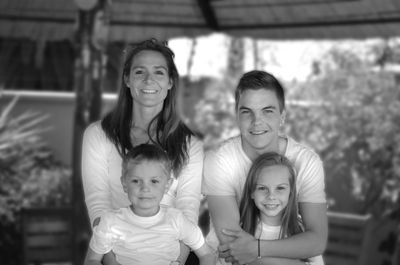 Lindsay Saker East Rand Mall, Son, Brother, Husband, Dad,Sunderland Fan,Wana be Golfer.