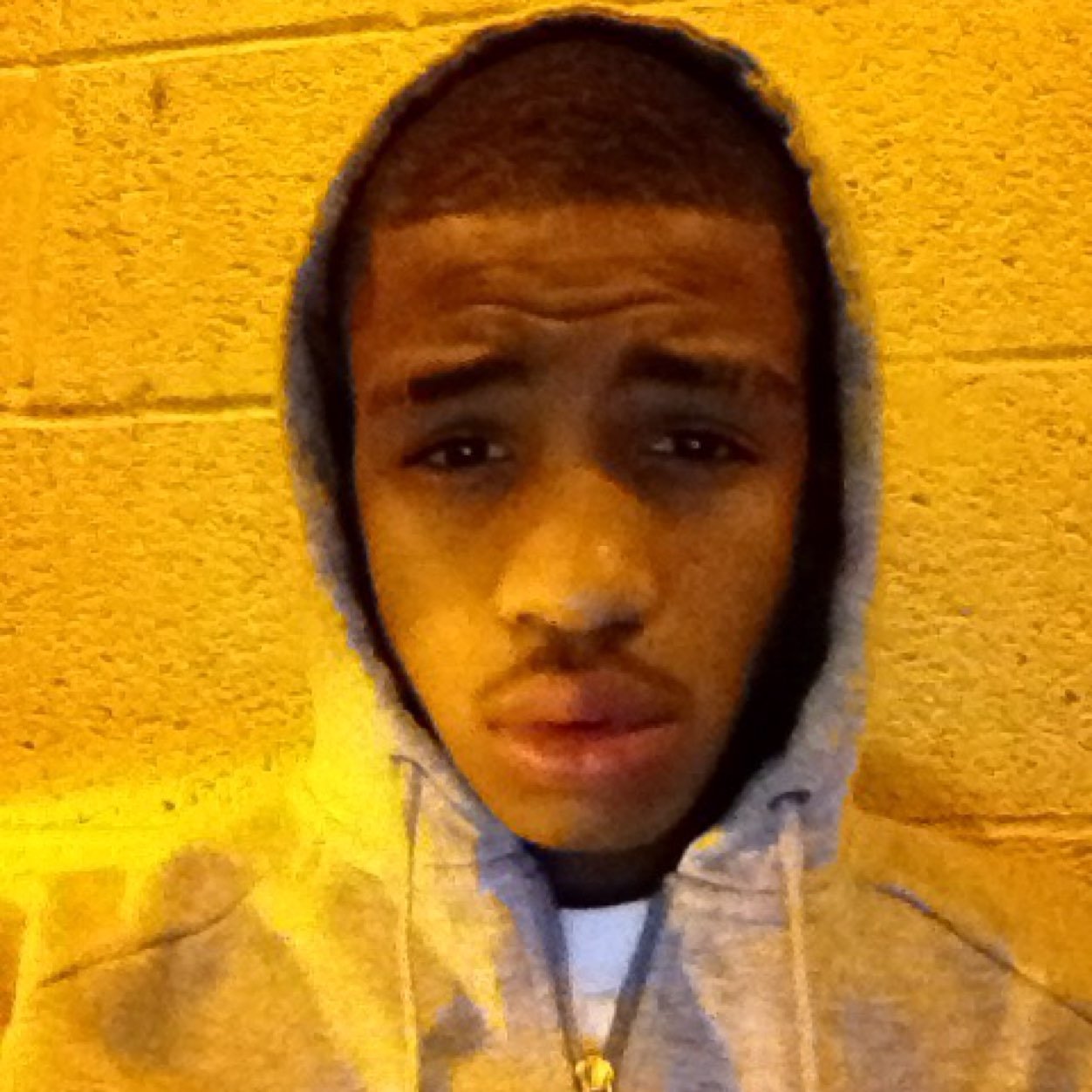 johnsoneli8's profile picture. 