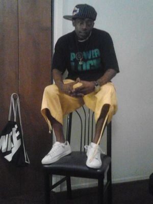 i love my life, i love who i am...bc it took alot to get to where I'm at! I've made sacrifices bc i believed in them...I'm kool asf ....outspoken, blunt and rea