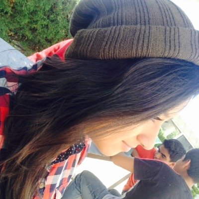 Sonreír en medio de besos, besar en medio de sonrisas.