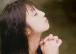 내 사랑아 너는 어여쁘고 어여쁘다 네 눈이 비둘기같구나 (아가 1:15)
