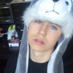 my friend is a long time trying to Nash see this, could you help her please? https://t.co/mNj8vQuHmA