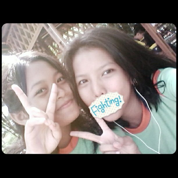 putrilailisari1's profile picture. 