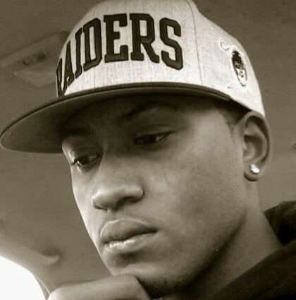 FameBound804's profile picture. Dont judge me by my Twitter name its just where im headed