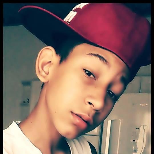-Gosto Adiciona No Facebook :https://t.co/xwmWZCrtw6