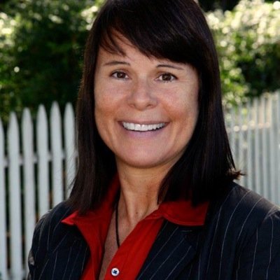 traceynREALTOR's profile picture. 