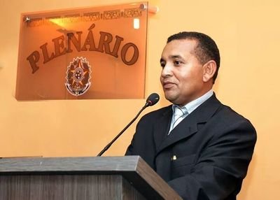Professor de História e vereador do PT em Alhandra, 42 anos, casado pai de Walleska maria e defensor do Mandato de todas as Lutas.