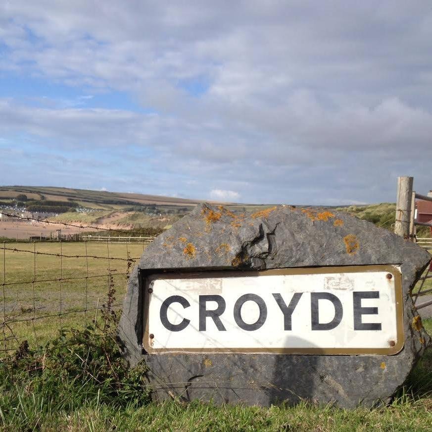 CroydeFamilyHol's profile picture. Summer Breeze House is a 4 bedroom self catering family holiday home in Croyde. Close to the beach with Hot Tub, BBQ and Garden with views. Family bliss!