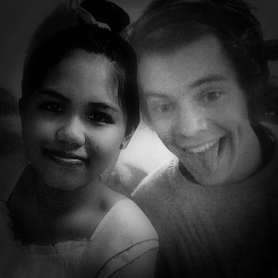 Hi! First Is I'm A Directioner, And I'm Proud Of That.
My Real Name Is Rejolyn Arceo. Ama
Age Of 16, I Am Currently A 10th Grade Student Here At RHI, Rota ^_^