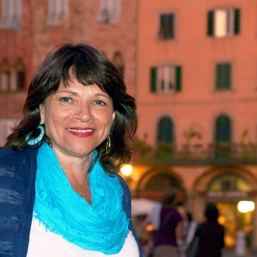 I jet women past their limiting beliefs straight to happiness, and often to the sunny piazzas of Italy. Life Coach. https://t.co/gakVvGonvE