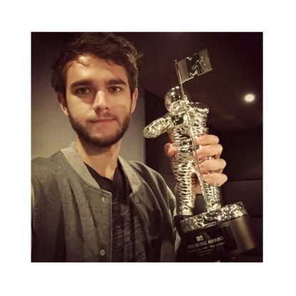 Twitter Oficial para Fans de Zedd y para Madridistas de corazon #HalaMadrid