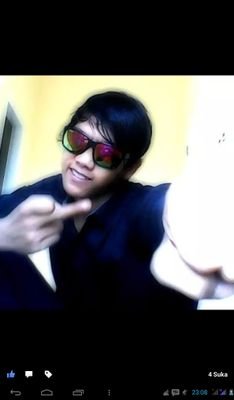 CahyoTriyugo's profile picture. jadilah sseorang yang pndai bersyukur dg apa yang qta punya saat niee :-)