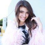 sadievanderson's profile picture. i follow back