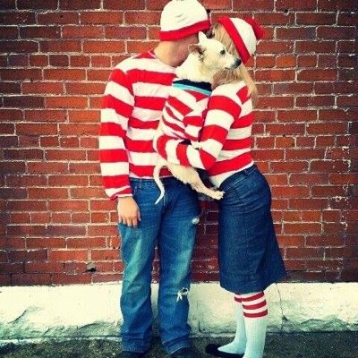 haters gonna hate, players gonna play, heart breakers gonna break, fakers gonna fake, bitches gonna bitch. and im gonna shake it off. •With my babe•