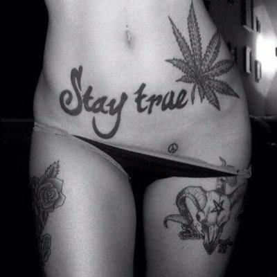Promoter for SMB Records. ༺@thecatiousclay @BialarThe30Gang༻ ༺@swizzyonthebeat༻C-rated ▲ Яude Bwy  RN4Lent™ BadioVerfied™ Contact: claymonsanto@gmail.com
