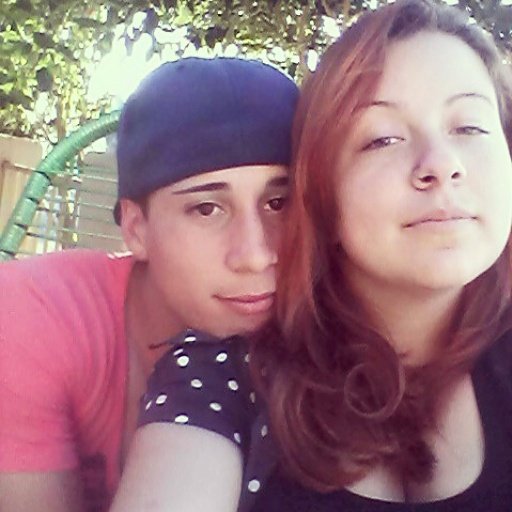 Dyonni  sz 
 E Que O Mundo Gire Mudando Minha Vida Pra Melhor :3