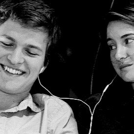 relationshpneed's profile picture. 