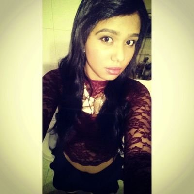 ~im  a CARIBBEAN GIRL ~ 3
**MUSIC is my life ** 3 *****
- jesus es mi unico idolo nadie como el :D 
~4 nov ~my birthday  ^_^~~
- im crazy for U