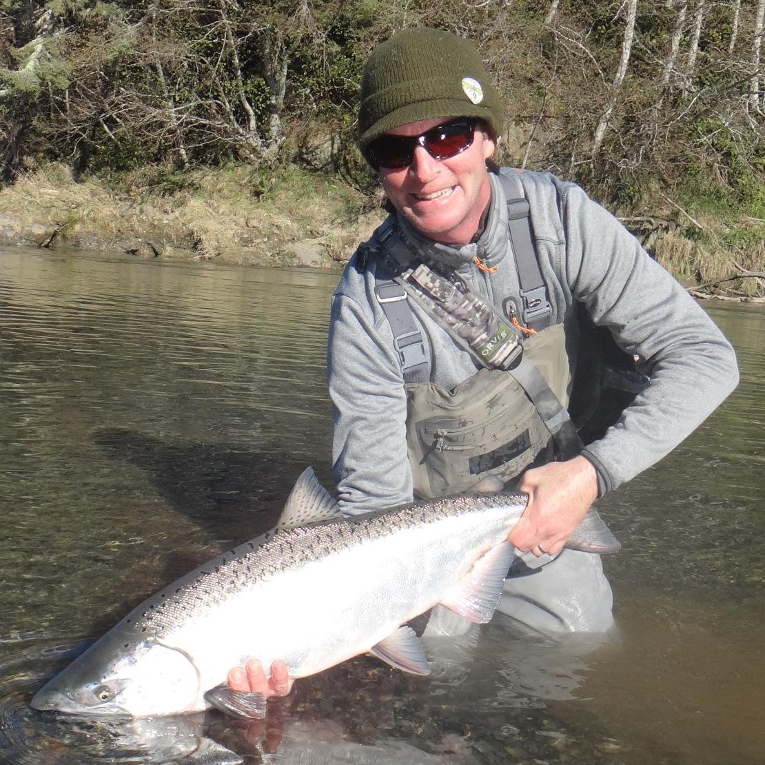 Fly Fishing Enthusiast who is a big Oregon Duck fan. Has a lovely wife Nikki. We both have an amazing dog Ozzy and silly cat Hendrix.