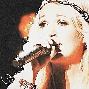 Country singer/songwriter, actress, American Idol winner, and animal lover. ♥️