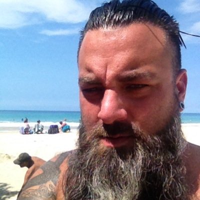 quinntnimo1's profile picture. Take life to the next level!  hug it love it build it run it push it pull it kick it re-due it most of all love it!!!