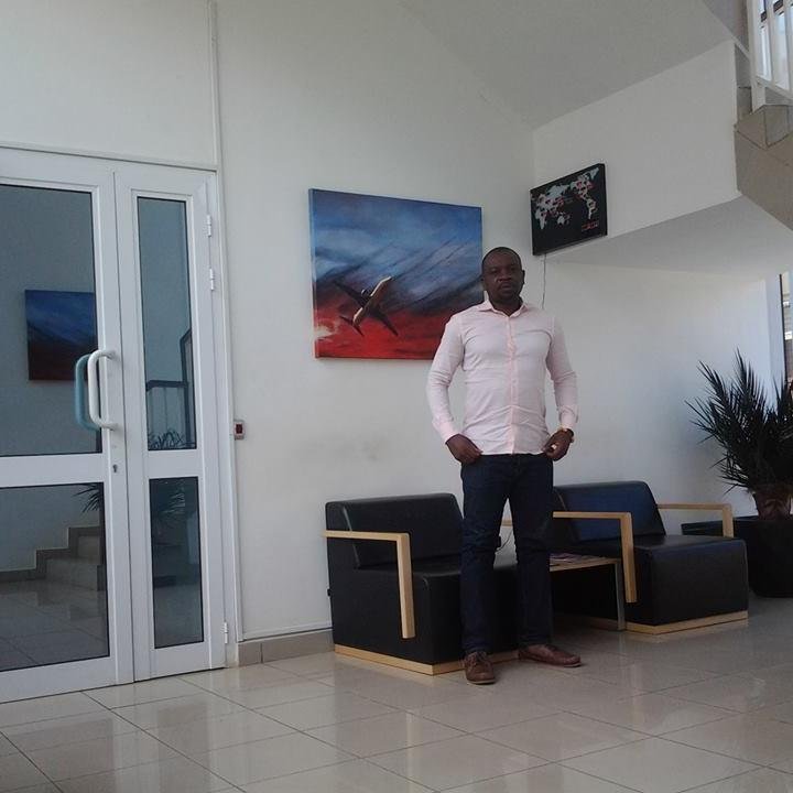 crisob2's profile picture. 