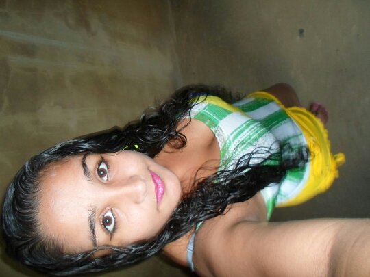 pretin, desse jeito se me deixa louka, tomando coragem pra beijar tua boca :-*
