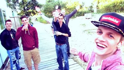 Dutch YouTubers are life ☆ main account @httpx_iris