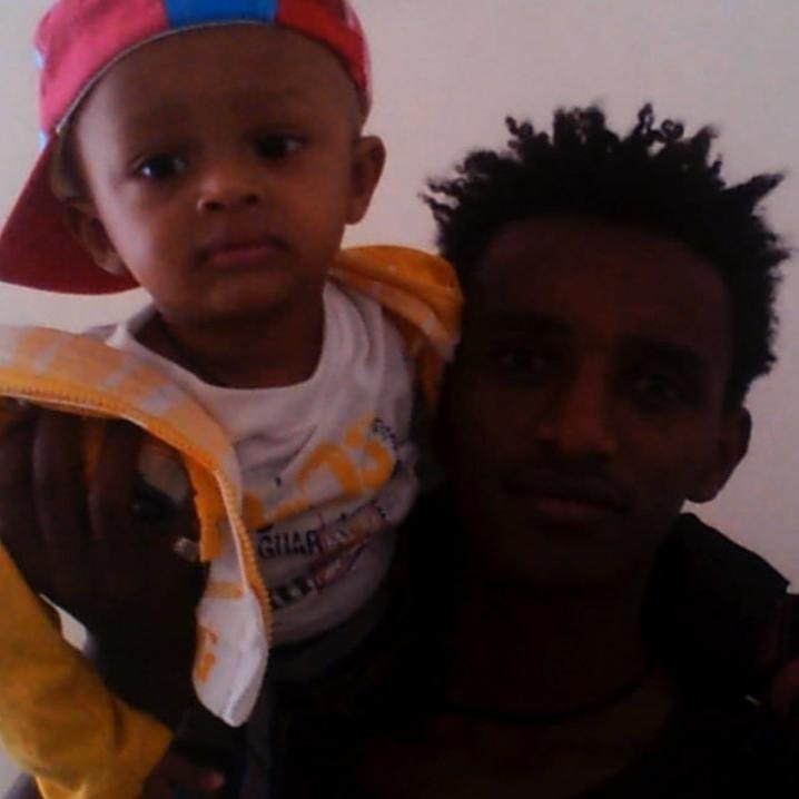 ally_girma's profile picture. 