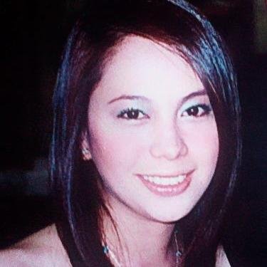 PortiasKitchen's profile picture. Artist, Chef, Business Woman, Hobbyist, Eccentric, Introvert, Workaholic :P