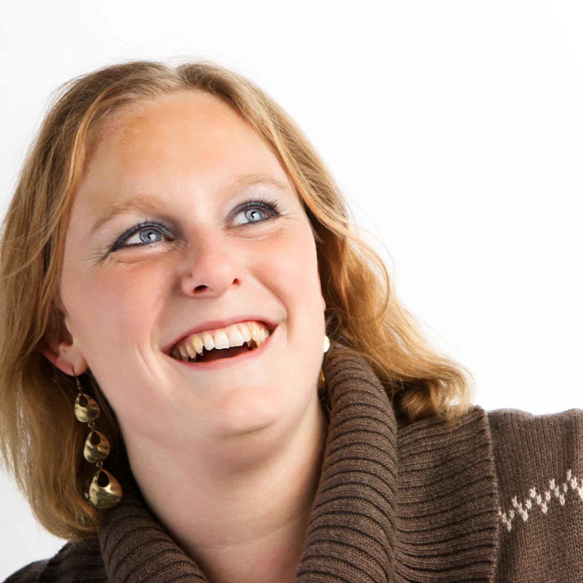 Maatschappelijk betrokken, oprecht, (zelf)kritisch, resultaatgericht, leergierig en gastvrij. Met zachte g.