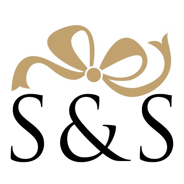 Welcome to Sophie and Scarlett, we are a company dedicated to finding a variety of personalised gifts, homewares, wedding gifts and products for children.
