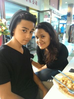 asad_motawh's profile picture. indie music,fixie,calisthenics/bar,third day with twitter and its pretty awesome.