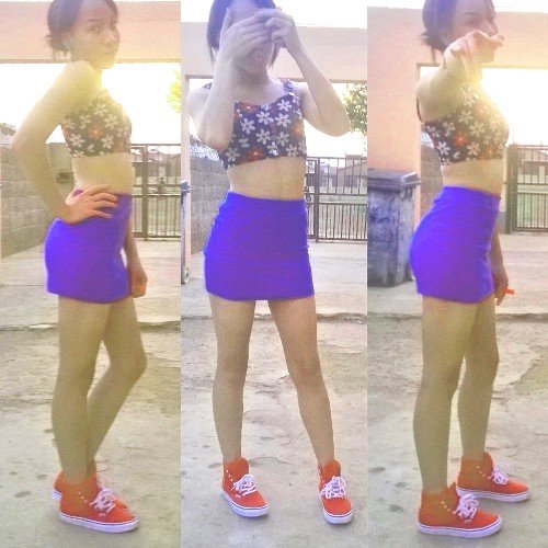 ErinD_BeingMe's profile picture. IG:thatshorty_e||My hobbies include staying up until 2am for no reason and being exhausted the next day.