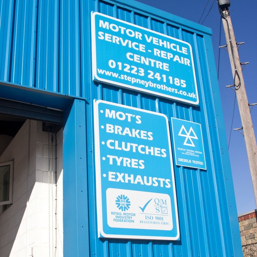 Established since 1948, Stepney Brothers Limited specialise in all aspects of car/van and commercial vehicle repairs, maintenance and servicing.