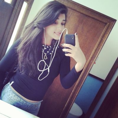 patriciavitor42's profile picture. 