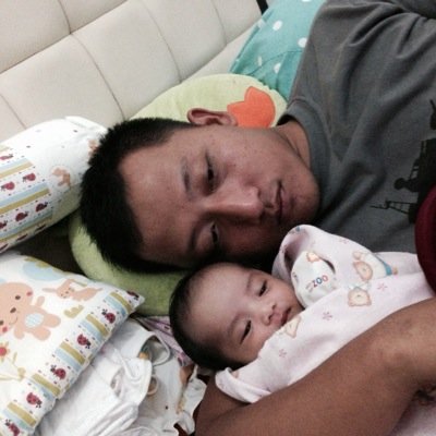 yoshart's profile picture. cool calm confidence