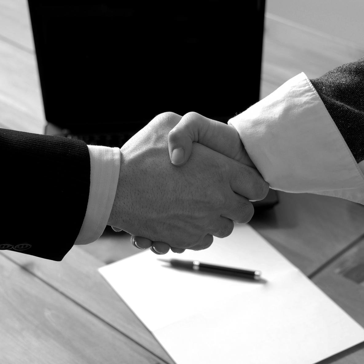 Empresa de capacitación de personal;  enfocada en el crecimiento, desarrollo de habilidades y aumento de la productividad del capital humano.