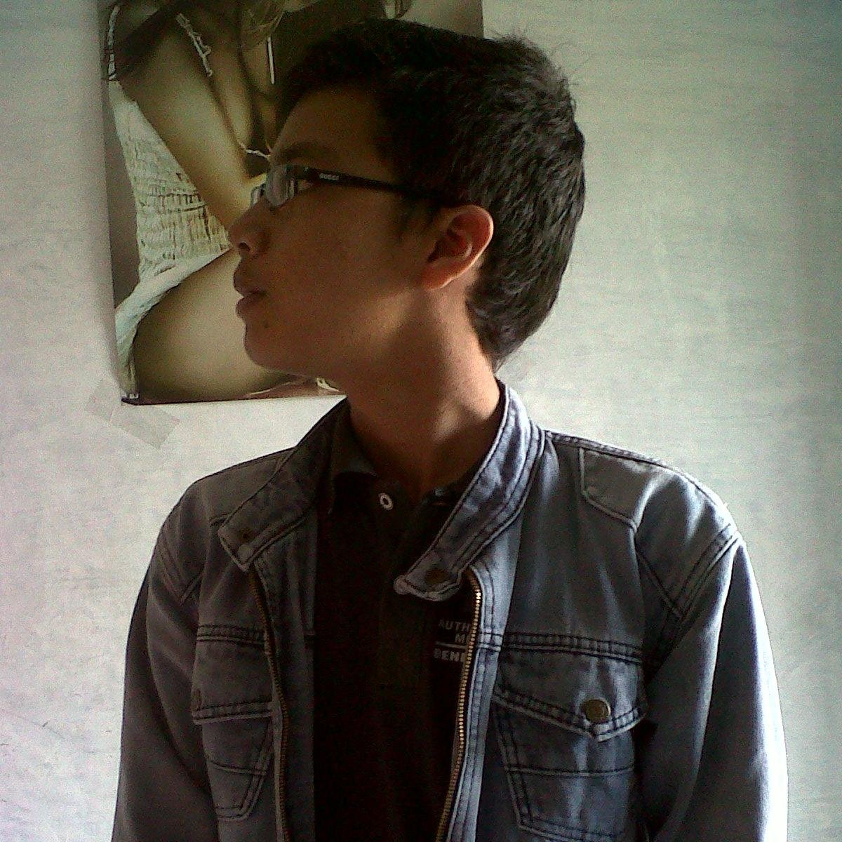 gelar saya BANG KARNI ILYAS.. oke!!