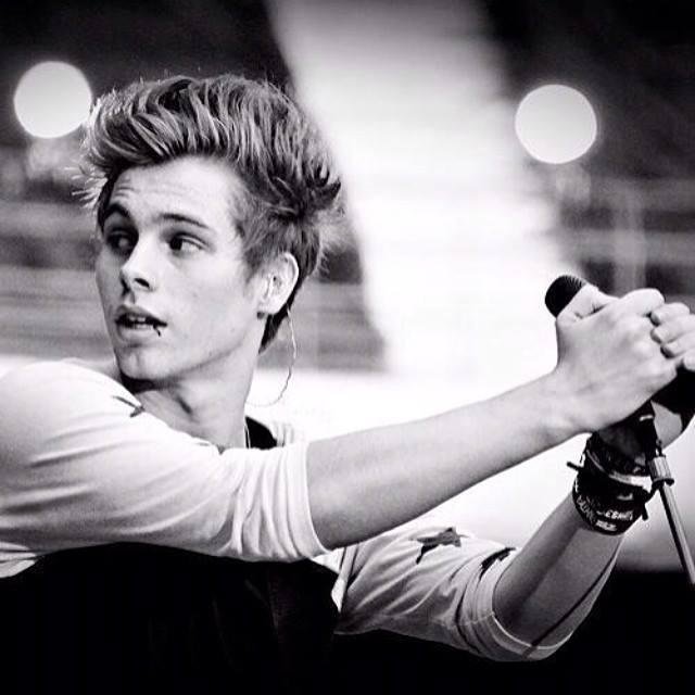 5sos fã