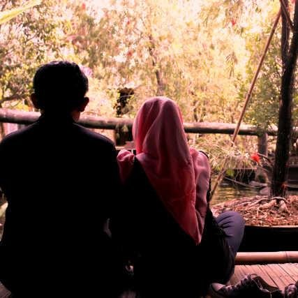 nina_isnaini's profile picture. open the eyes, close the ears, and go a head !!!   bismillah,